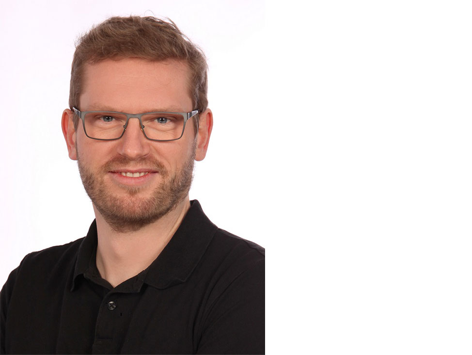Roman Gerund, Anwendungsspezialist