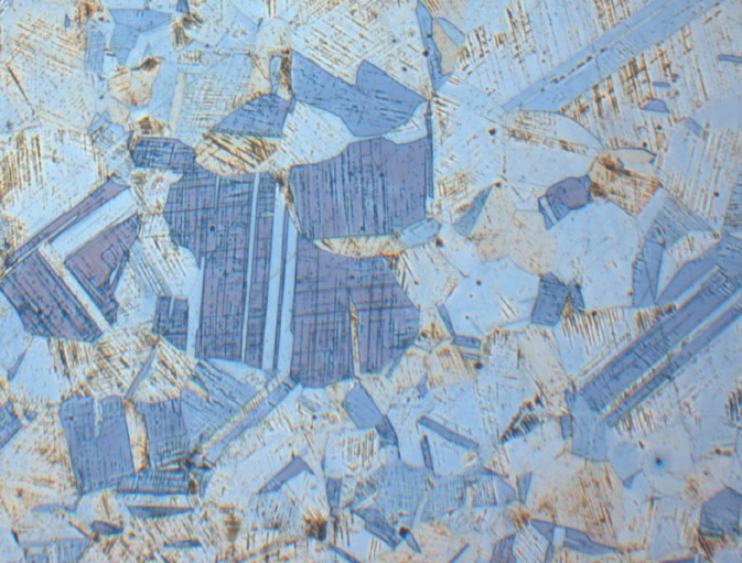 Metallographic preparation of stainless steel